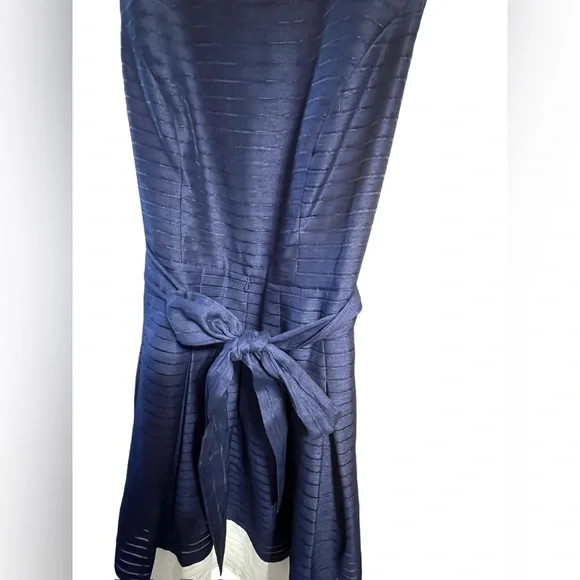 Tommy Hilfiger Sleeveless Dress - Picture 5 of 5